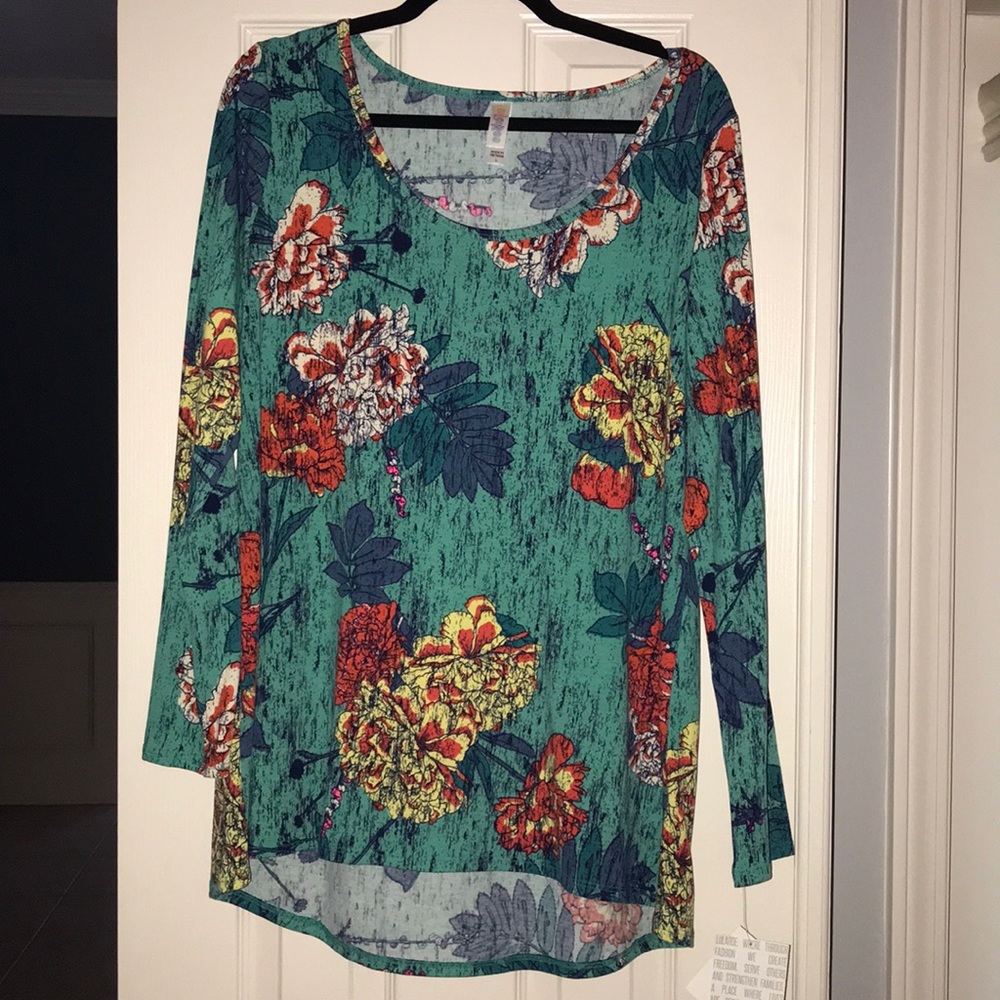 NWT LULAROE lynnae
